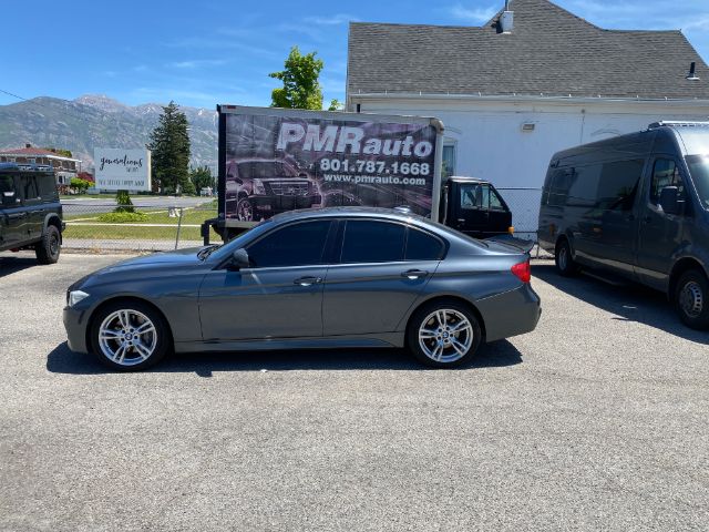 2015 BMW 3 Series 328i xDrive Sedan M Sport Line's photo